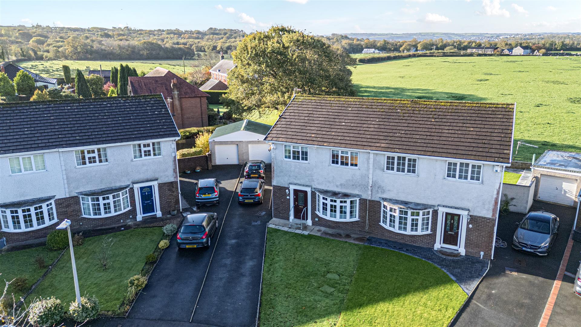 The Dell, Pontlliw, Swansea, SA4 9ET